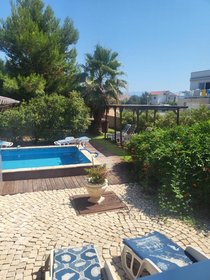 Villa Garden Вир Екстер'єр фото
