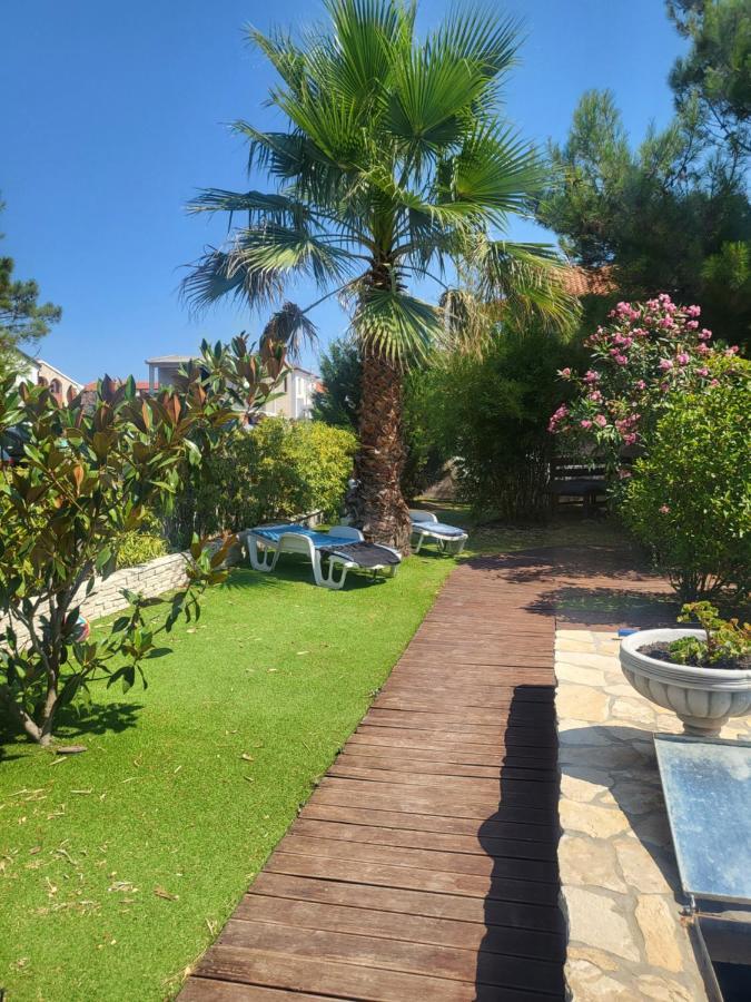 Villa Garden Вир Екстер'єр фото